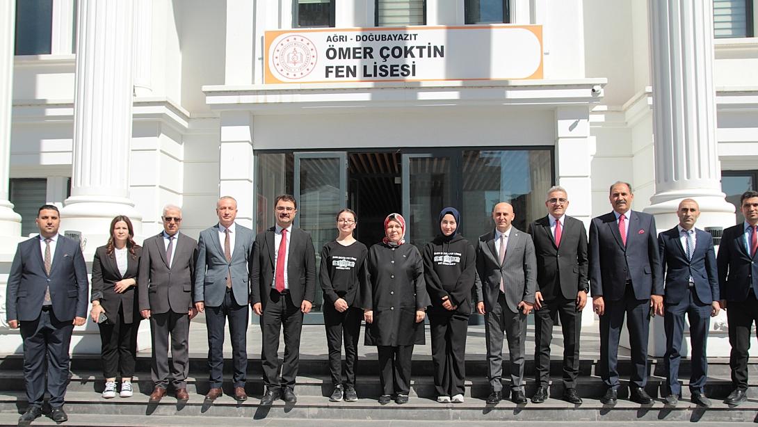 Bakan Yardımcımız Sayın Celile Eren ÖKTEN Ve Din Öğretimi Genel Müdürü Sayın Ahmet İŞLEYEN İlçemizi Ziyaret Etti