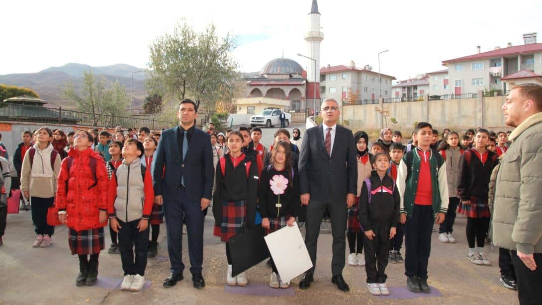 İlçe Milli Eğitim Müdürümüz Davut ŞEN Savcı Hakan Kılıç İlk Ve Ortaokulunu Ziyaret Etti