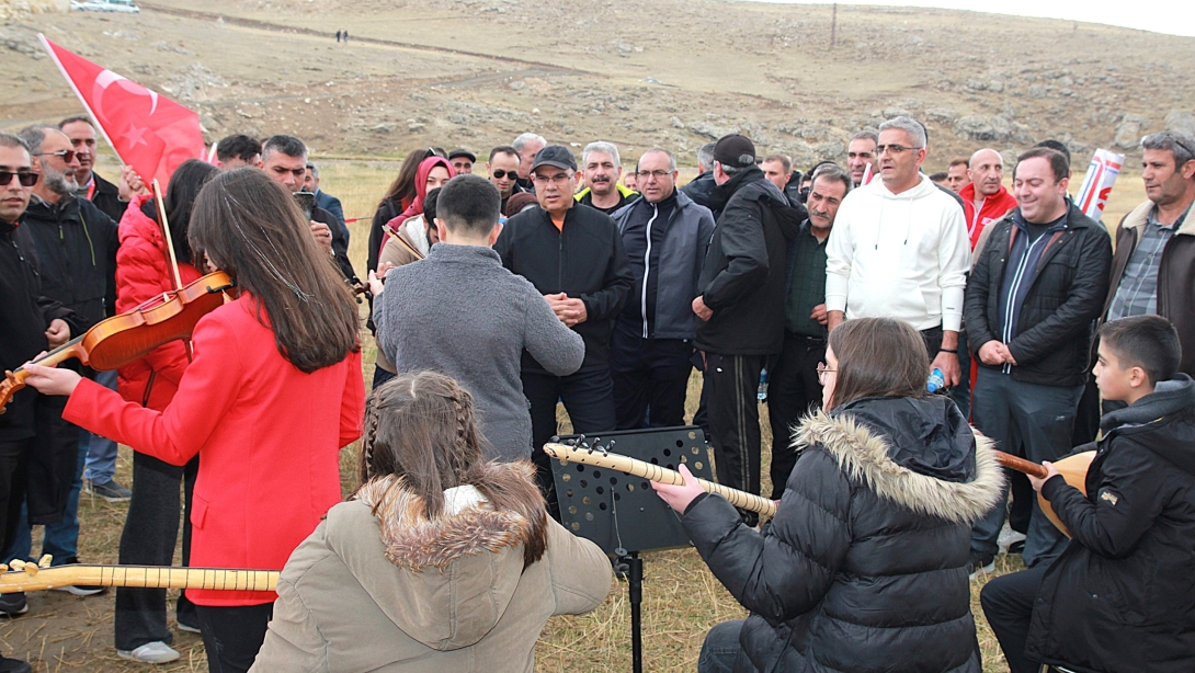 Geleneksel Diyadin Kanyonu Yürüyüşüne İlçe Milli Eğitim Müdürümüz Davut ŞEN Katıldı 